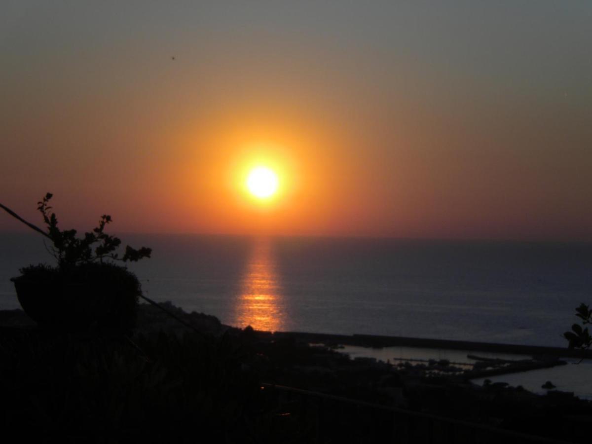 Hostel Ring Forio di Ischia Exterior foto